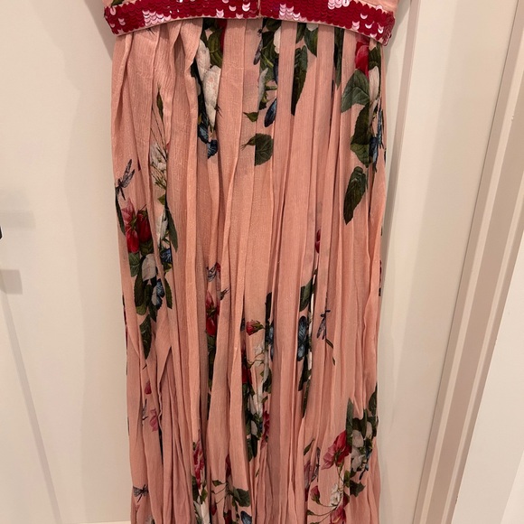 Mahima Mahajan Custom lehenga - Picture 4 of 9